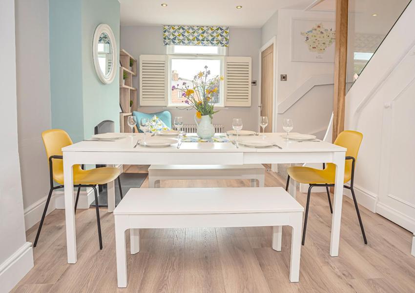 Вилла Modern 3-Bed House On Tarporley High Street Экстерьер фото